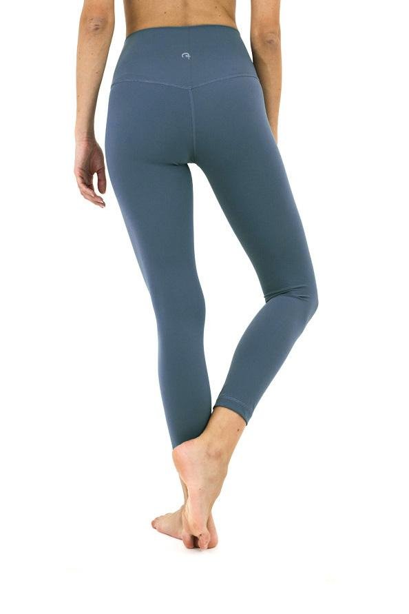 bell bottom yoga pants outfit